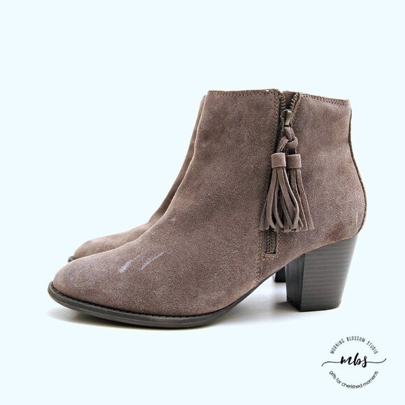 Vionic Madeline Greige Tassel Suede Leather Ankle Boots - Picture 5 of 16